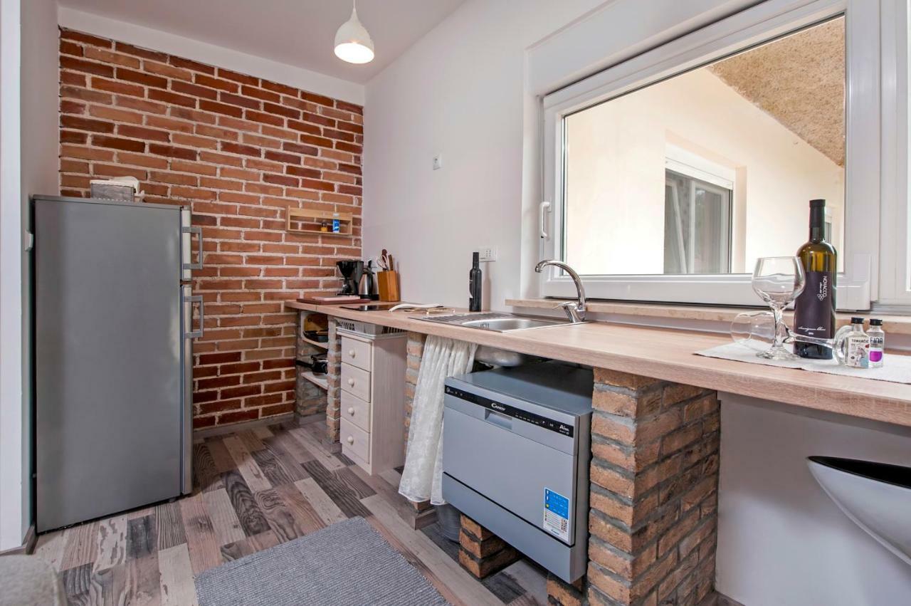 Paola Cozy Apartment Rovinj Buitenkant foto