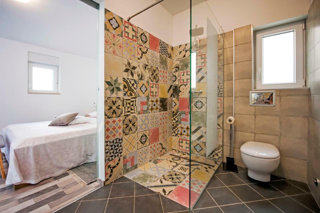 Paola Cozy Apartment Rovinj Buitenkant foto